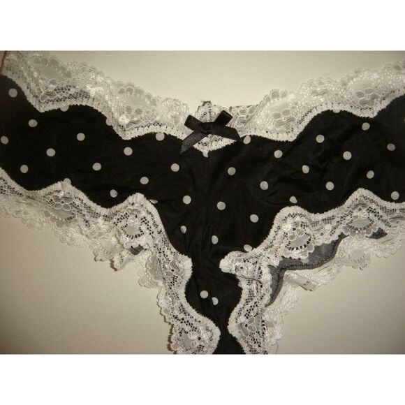 Victoria's Secret XS cheeky panty GIFT box Black White Animal Print Polka Dot - Picture 3 of 4